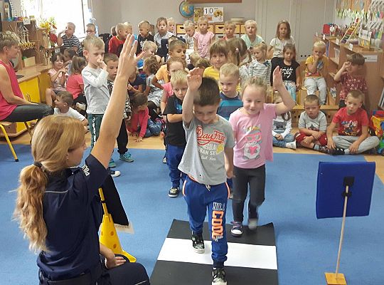 Gr III i IV Spotkanie z Panią Policjantką