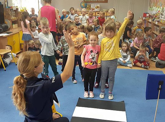 Gr III i IV Spotkanie z Panią Policjantką