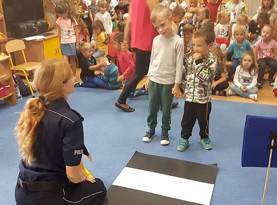 Gr III i IV Spotkanie z Panią Policjantką
