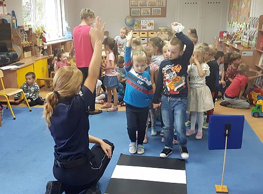 Gr III i IV Spotkanie z Panią Policjantką