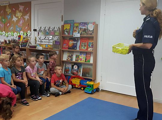 Gr III i IV Spotkanie z Panią Policjantką