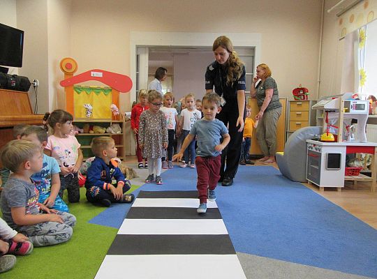 gr I i II spotkanie z panią policjantką