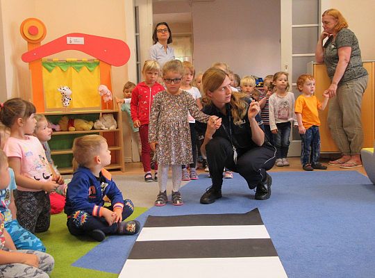 gr I i II spotkanie z panią policjantką