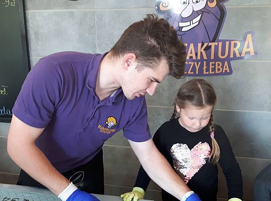 Gr III Wyjazd do Manufaktury słodyczy w Łebie