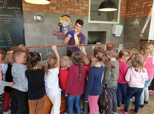 Gr IV Wyjad do Manufaktury słodyczy w Łebie