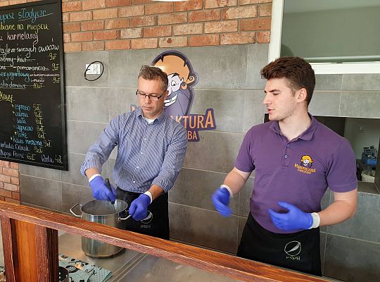 Gr IV Wyjad do Manufaktury słodyczy w Łebie