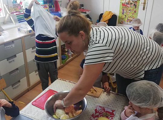 GR III Sałatka owocowa