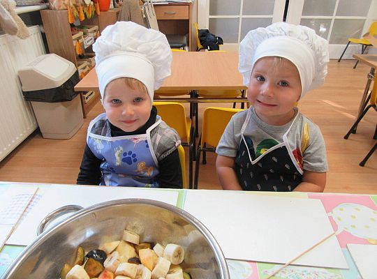 Gr I Robimy szaszłyki owocowe