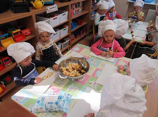 Gr I Robimy szaszłyki owocowe