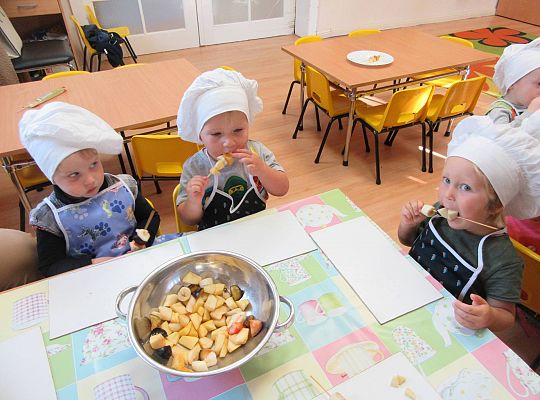 Gr I Robimy szaszłyki owocowe