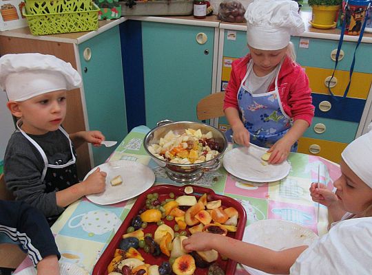 Gr II sałatka owocowa