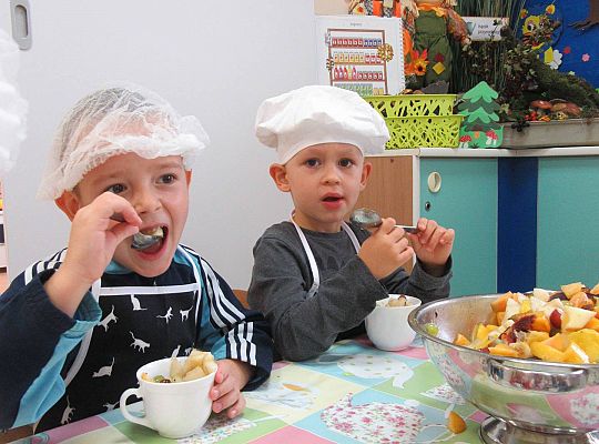 Gr II sałatka owocowa