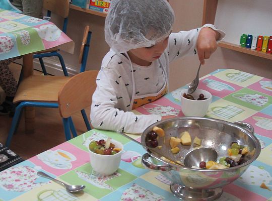 Gr II sałatka owocowa