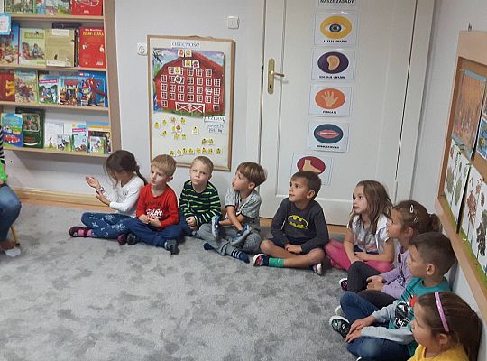 Gr III Mama Bartka czyta dzieciom