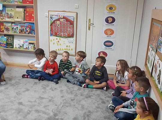 Gr III Mama Bartka czyta dzieciom