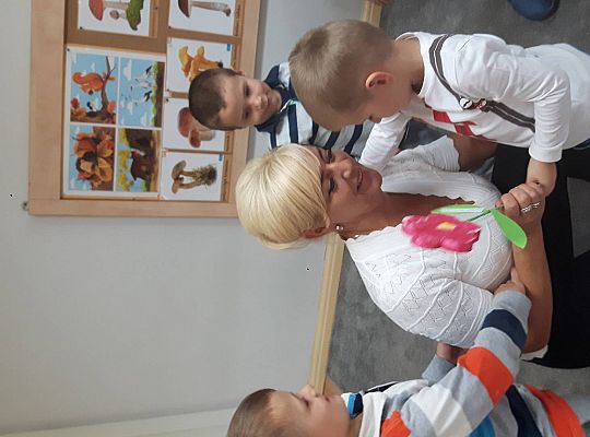 Gr III Dzień Edukacji Narodowej