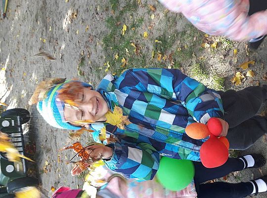 Gr III zabawy jesienne