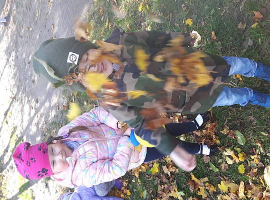 Gr III zabawy jesienne