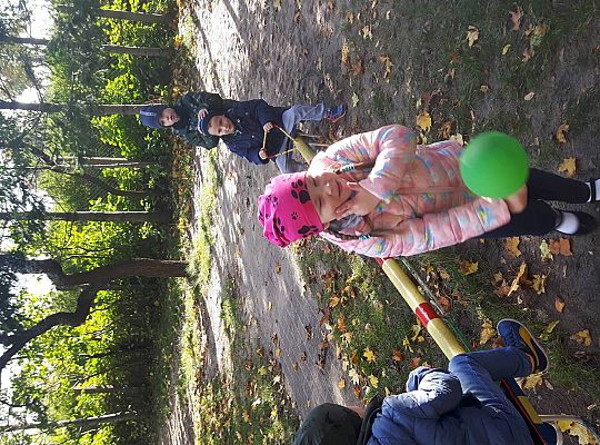 Gr III zabawy jesienne