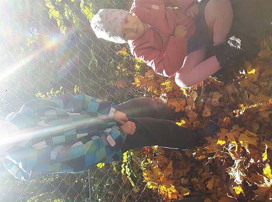 Gr III zabawy jesienne