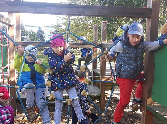 Gr III zabawy jesienne