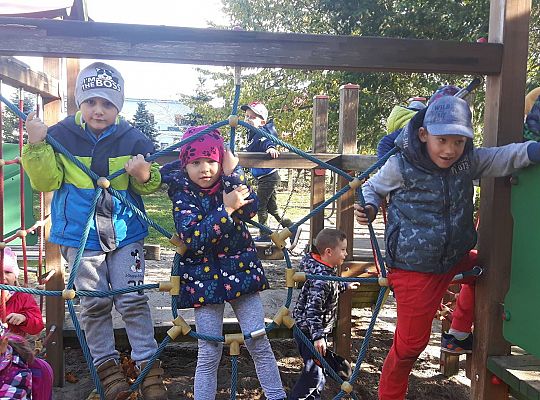 Gr III zabawy jesienne