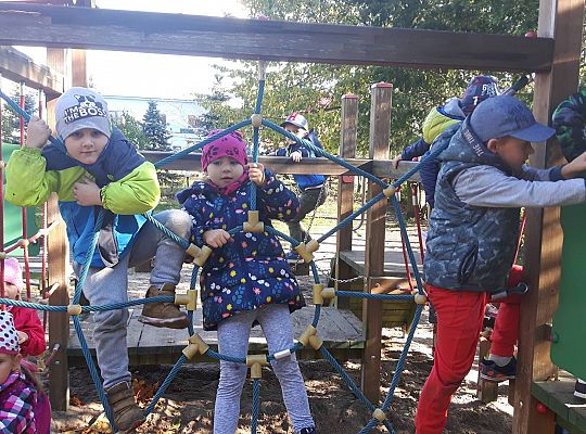 Gr III zabawy jesienne