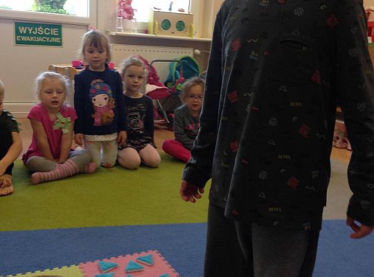 Gr II Ścieżka sensoryczna