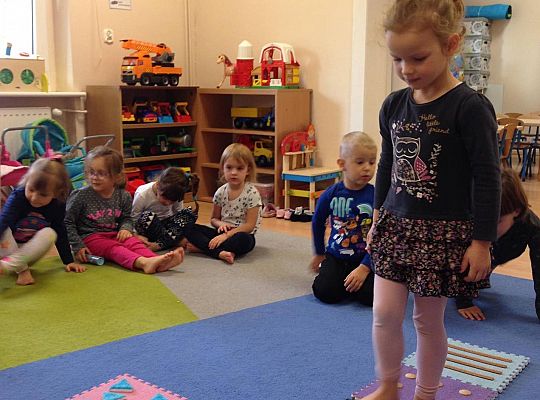 Gr II Ścieżka sensoryczna