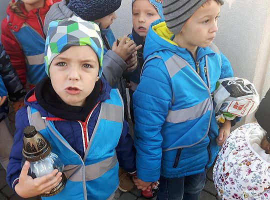 Gr III "Szkoła pamięta"