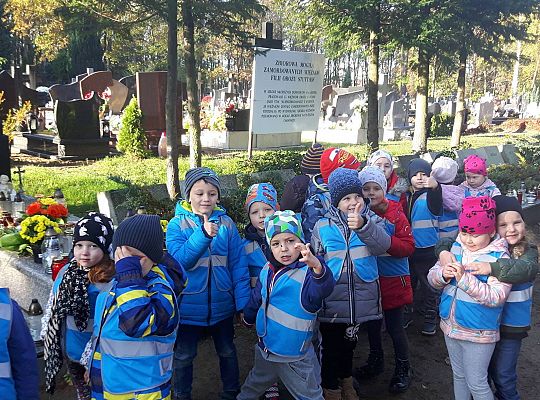 Gr III "Szkoła pamięta"