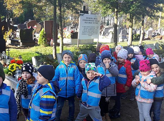 Gr III "Szkoła pamięta"