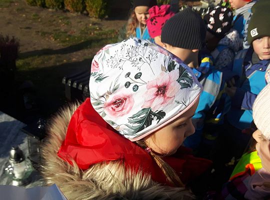 Gr III "Szkoła pamięta"