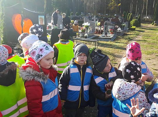 Gr III "Szkoła pamięta"