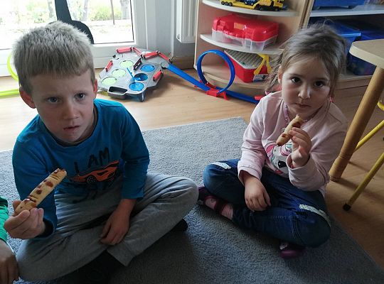 GR III Słodki poczęstunek od mamy Doriana ;-)