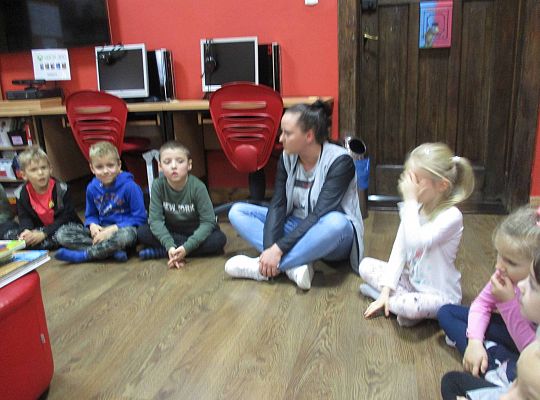 GR IV Wyjście do biblioteki