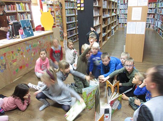 GR IV Wyjście do biblioteki