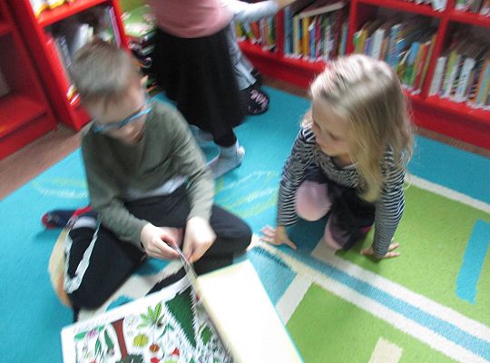 GR IV Wyjście do biblioteki