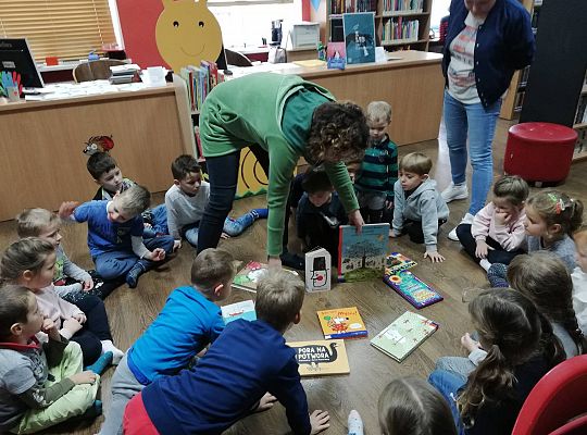 GR III Wyjście do biblioteki