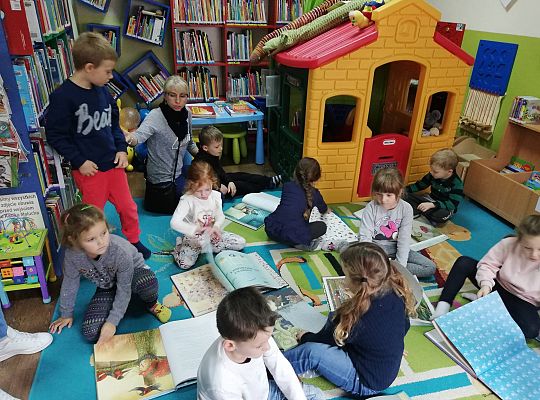 GR III Wyjście do biblioteki