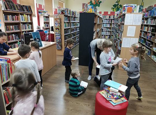 GR III Wyjście do biblioteki