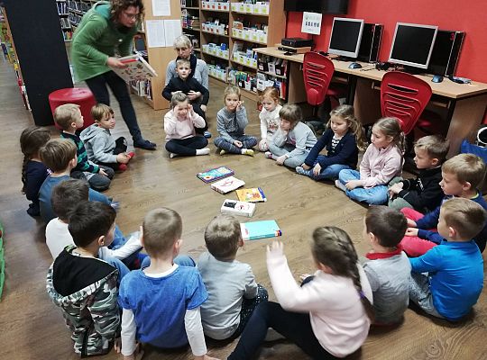 GR III Wyjście do biblioteki