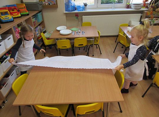 Gr I Nakrywamy do stołu