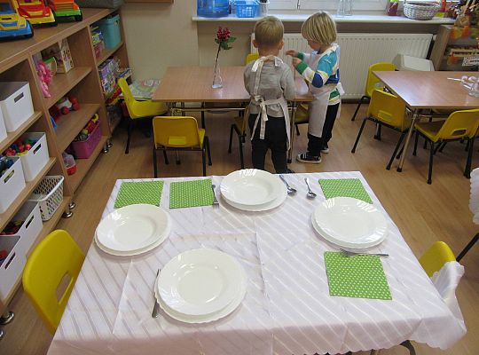 Gr I Nakrywamy do stołu