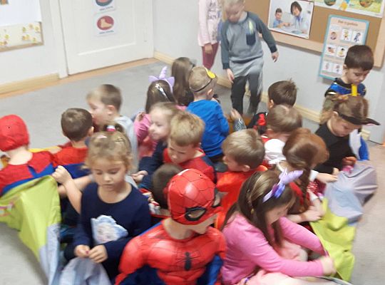 Gr III Dzień postaci z bajek