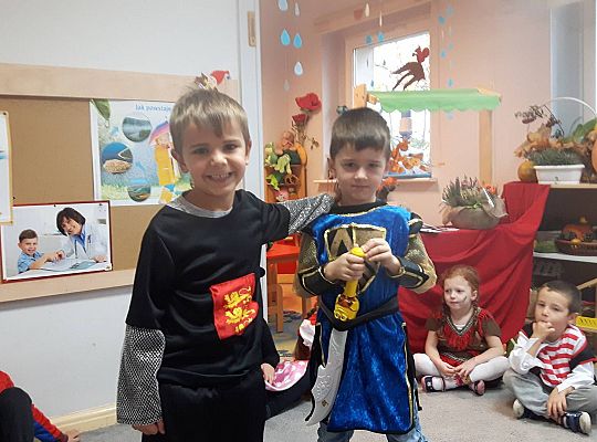 Gr III Dzień postaci z bajek