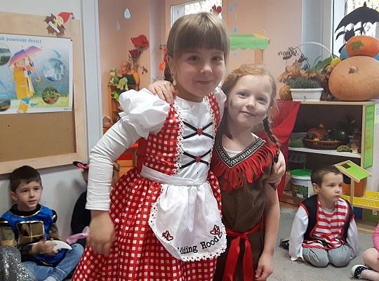 Gr III Dzień postaci z bajek