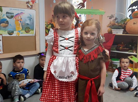 Gr III Dzień postaci z bajek