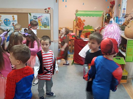 Gr III Dzień postaci z bajek