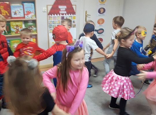 Gr III Dzień postaci z bajek